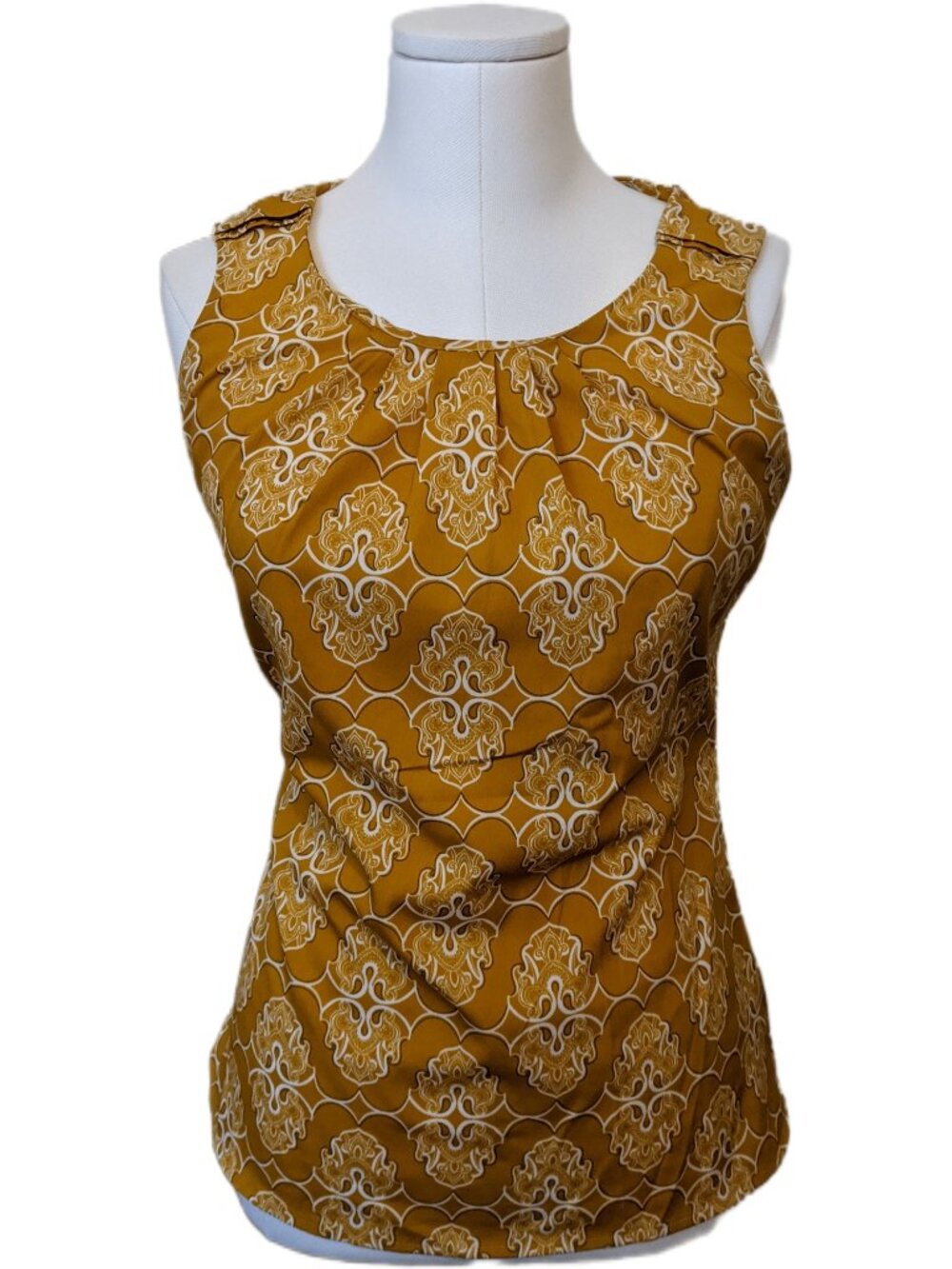 Banana Republic Mustard Yellow Damask Print Sleeveless Blouse Pleated Top Office
